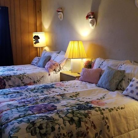 Pittsfield Motor Inn Dış mekan fotoğraf