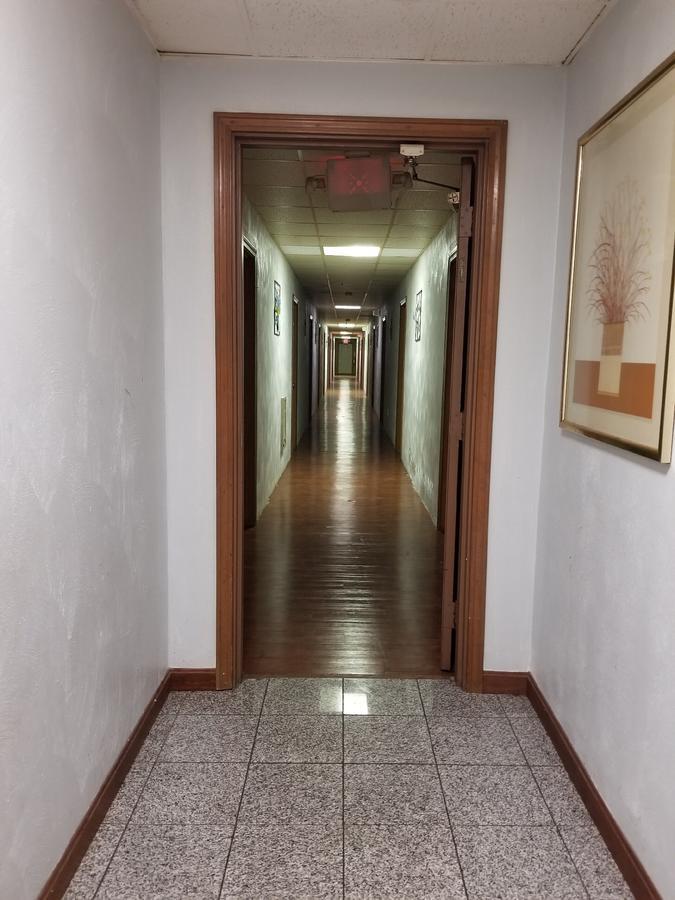Pittsfield Motor Inn Dış mekan fotoğraf